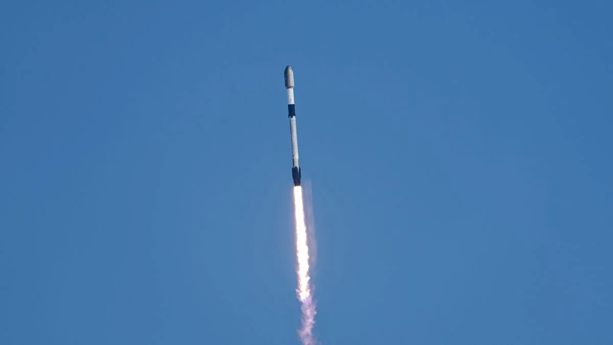 SpaceX вивела на орбіту 24 супутники Starlink з Каліфорнії