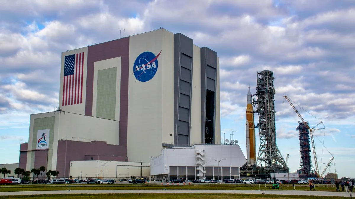 Старіння інфраструктури NASA не дозволить проводити запуски Artemis без 1 мільярда доларів на модернізацію, попереджає контрольний орган