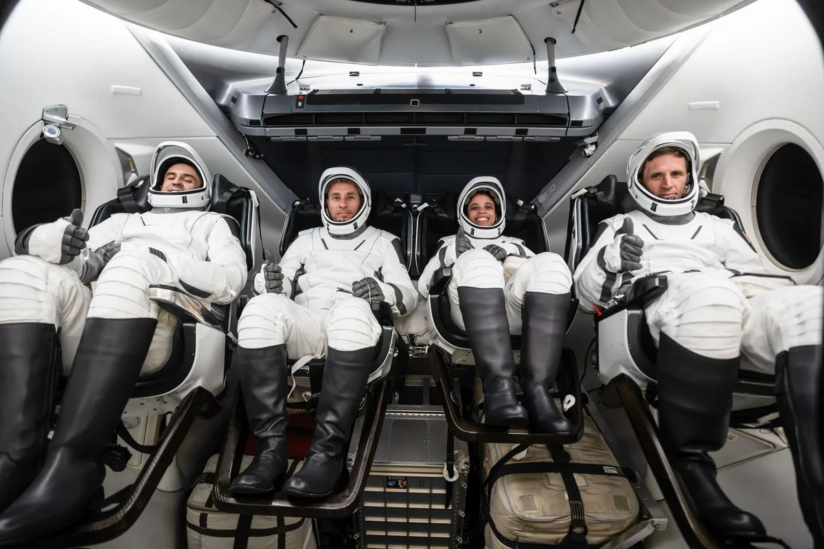 NASA оголосила брифінги для місії Crew-13 SpaceX до Міжнародної космічної станції